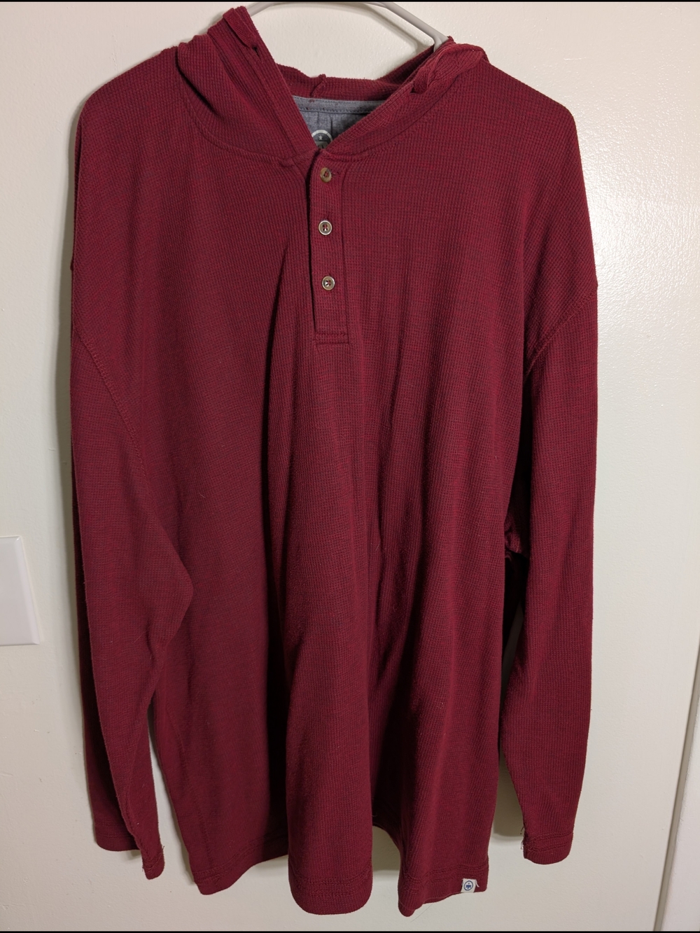 Monument Men’s Waffle Knit Henley Hoodie in Burgundy